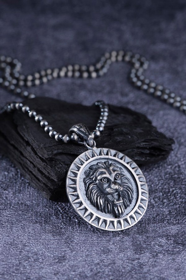 Aslanlı Gümüş Kolye